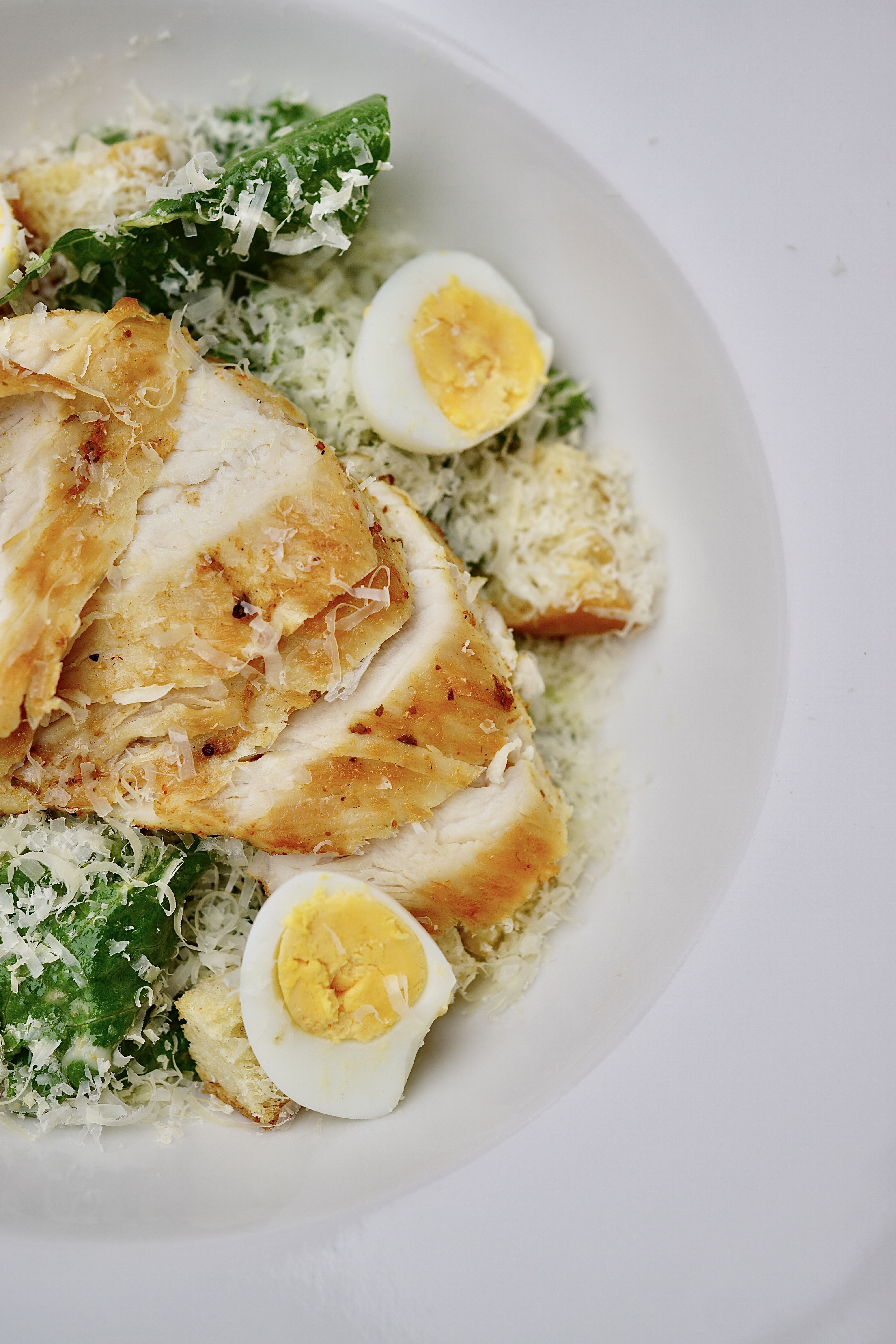 <span style="text-transform: uppercase; font-weight: 700;">цезарь с цыплёнком </span><br>